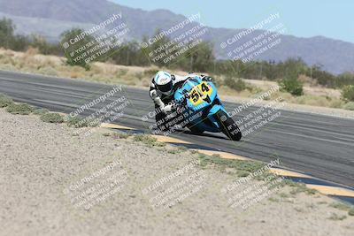 media/Oct-05-2025-CVMA (Sun) [[beeef4f201]]/Race 3-Amateur Supersport Middleweight/